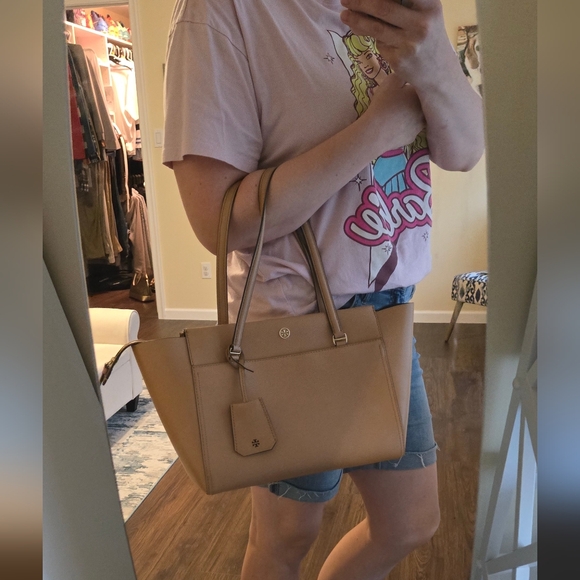 Tory Burch handbag - Picture 15 of 15